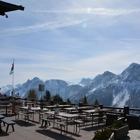 Rifugio Graziani Hütte Hotel *